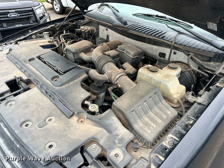 image for item EJ8536 2010 Ford Expedition XLT SUV