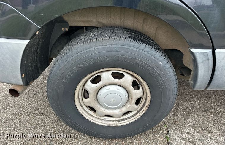 image for item EJ8536 2010 Ford Expedition XLT SUV