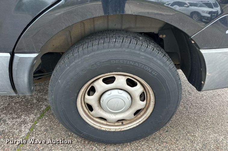 image for item EJ8536 2010 Ford Expedition XLT SUV