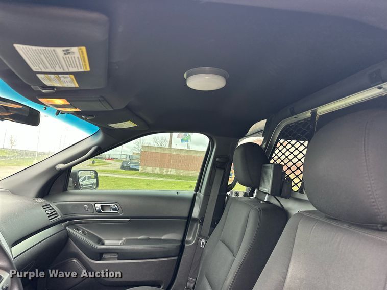 image for item EJ8538 2015 Ford Explorer Police Interceptor SUV