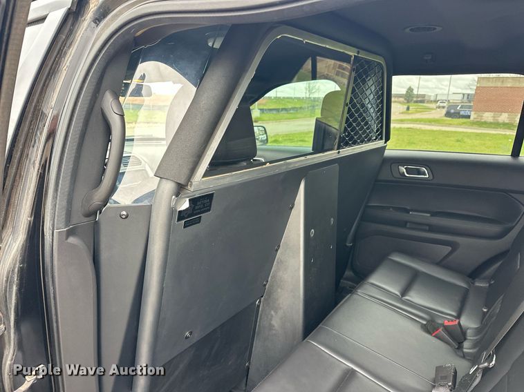 image for item EJ8538 2015 Ford Explorer Police Interceptor SUV