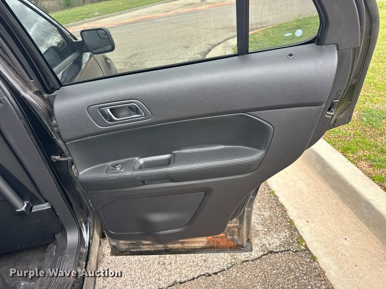 image for item EJ8538 2015 Ford Explorer Police Interceptor SUV