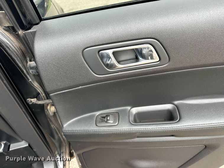 image for item EJ8538 2015 Ford Explorer Police Interceptor SUV