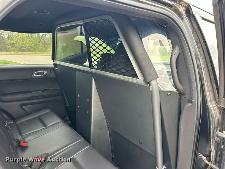 image for item EJ8538 2015 Ford Explorer Police Interceptor SUV