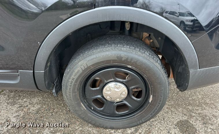 image for item EJ8538 2015 Ford Explorer Police Interceptor SUV