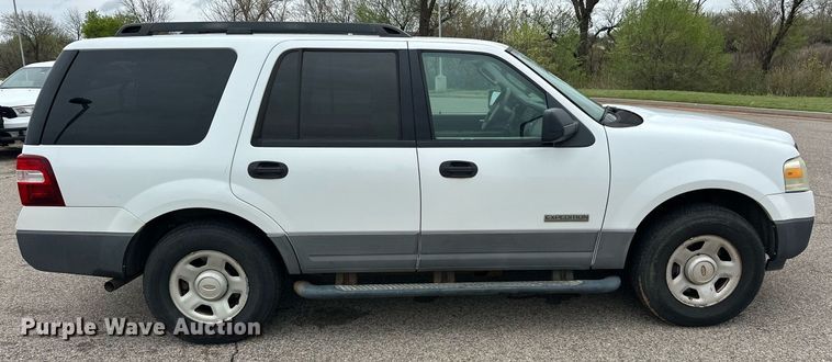image for item EJ8541 2007 Ford Expedition XLT SUV