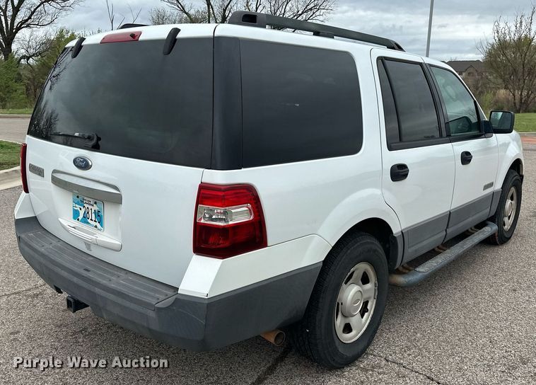 image for item EJ8541 2007 Ford Expedition XLT SUV