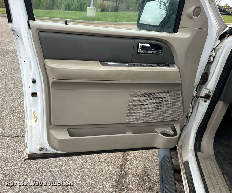 image for item EJ8541 2007 Ford Expedition XLT SUV
