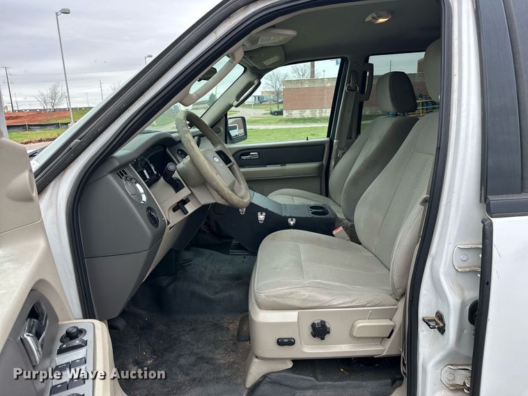 image for item EJ8541 2007 Ford Expedition XLT SUV