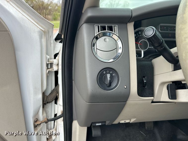 image for item EJ8541 2007 Ford Expedition XLT SUV