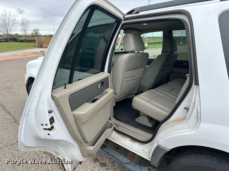 image for item EJ8541 2007 Ford Expedition XLT SUV