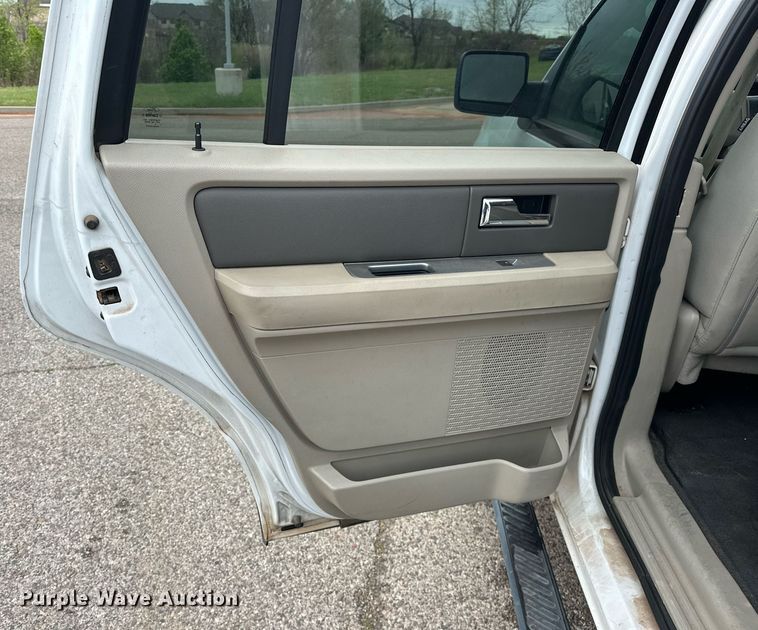 image for item EJ8541 2007 Ford Expedition XLT SUV