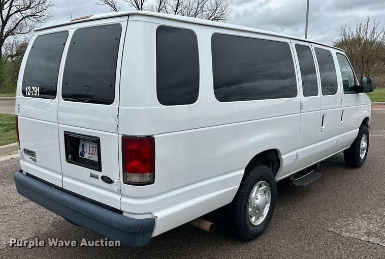 image for item EJ8543 2012 Ford E350 XL Super Duty van