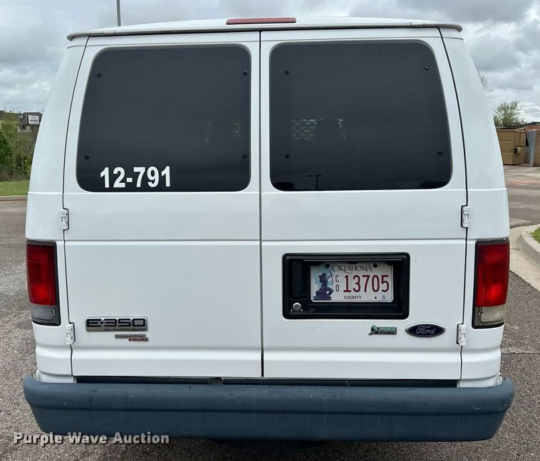 image for item EJ8543 2012 Ford E350 XL Super Duty van