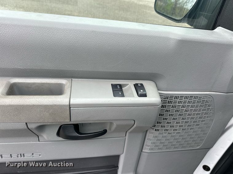 image for item EJ8543 2012 Ford E350 XL Super Duty van