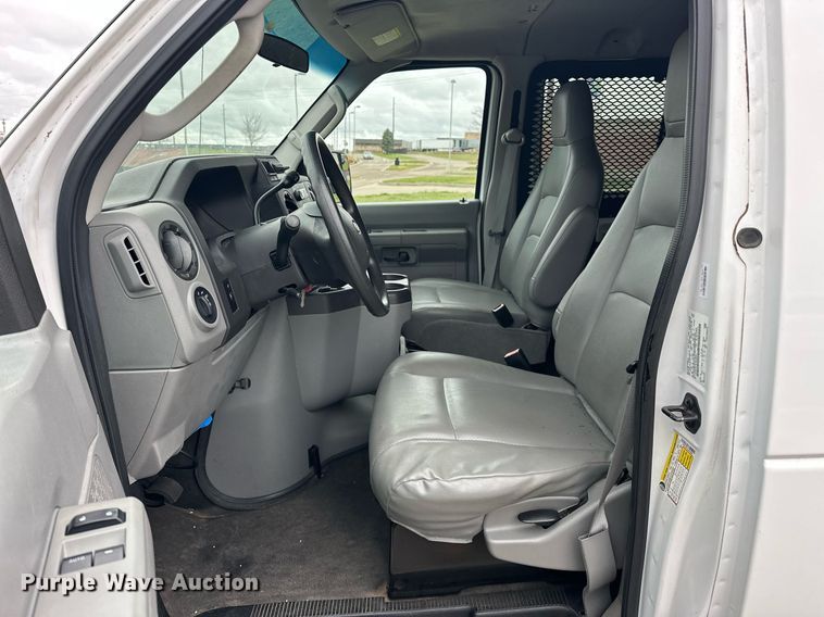 image for item EJ8543 2012 Ford E350 XL Super Duty van