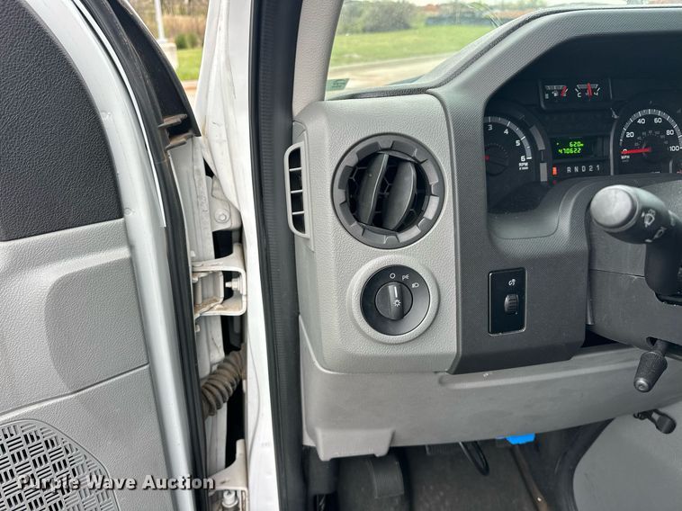 image for item EJ8543 2012 Ford E350 XL Super Duty van