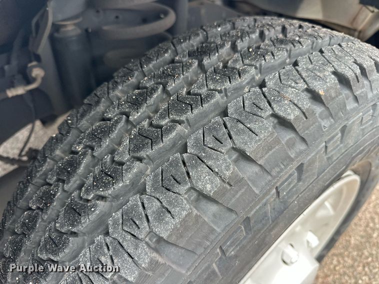 image for item EJ8543 2012 Ford E350 XL Super Duty van