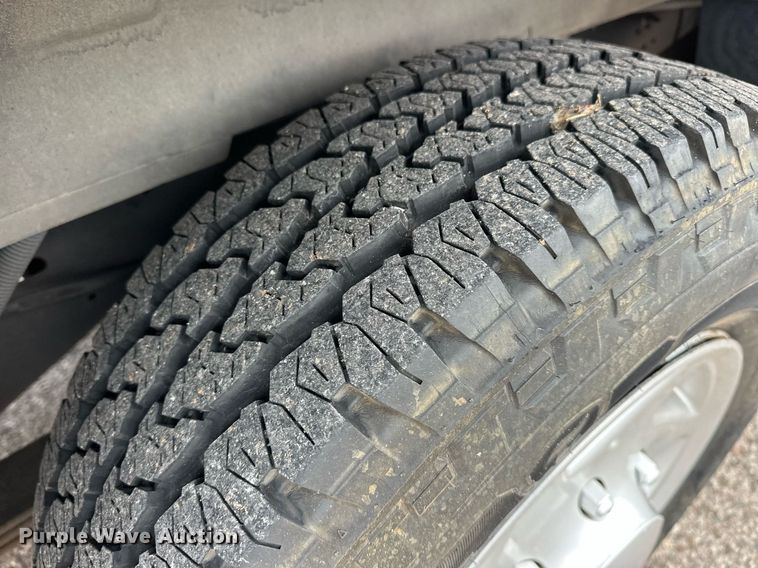 image for item EJ8543 2012 Ford E350 XL Super Duty van