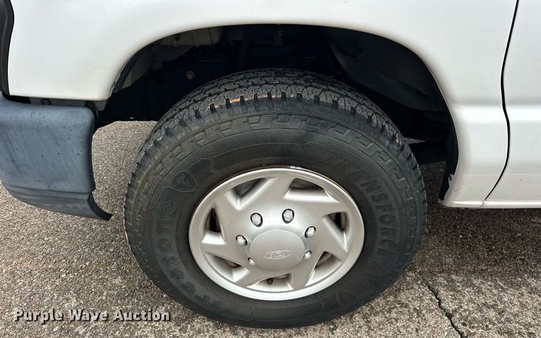 image for item EJ8543 2012 Ford E350 XL Super Duty van