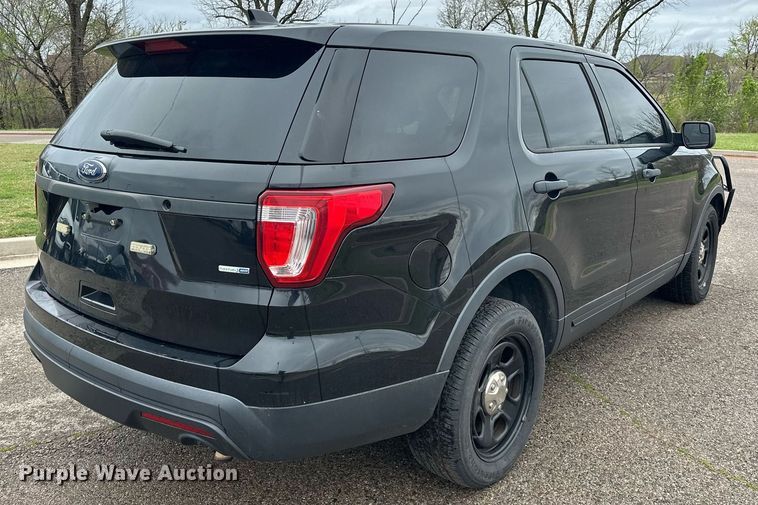 image for item EJ8545 2017 Ford Explorer Police Interceptor SUV
