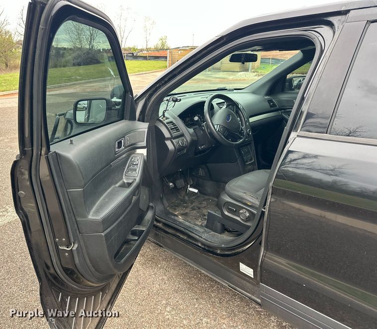 image for item EJ8545 2017 Ford Explorer Police Interceptor SUV