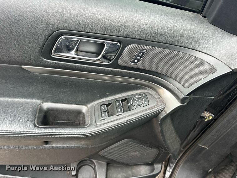 image for item EJ8545 2017 Ford Explorer Police Interceptor SUV