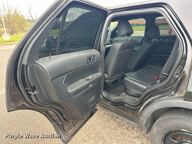 image for item EJ8545 2017 Ford Explorer Police Interceptor SUV