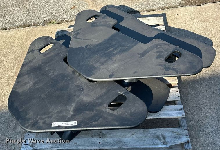 image for item EJ8574 (2) Varidesk CubeCorner  desks