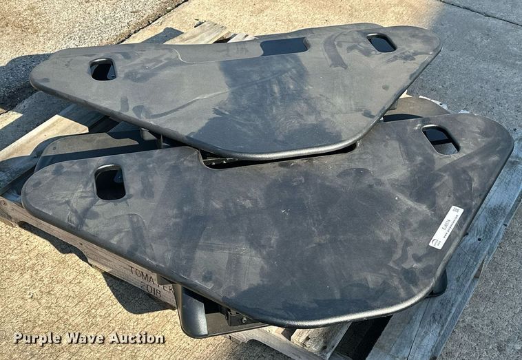 image for item EJ8574 (2) Varidesk CubeCorner  desks