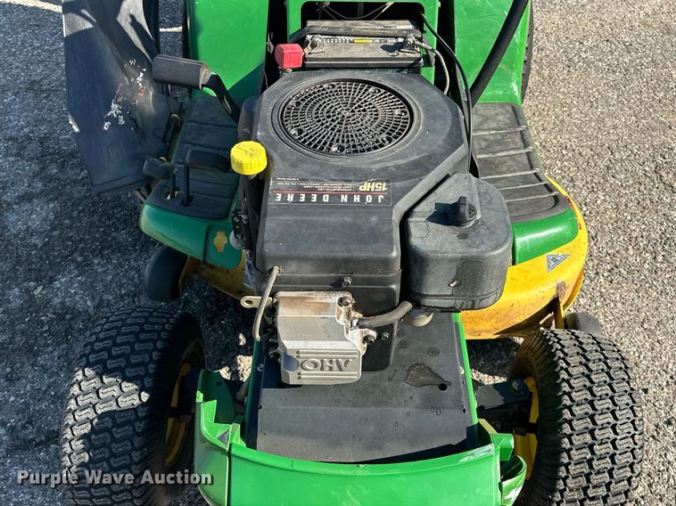 image for item EJ8577 2001 John Deere LT155 lawn mower