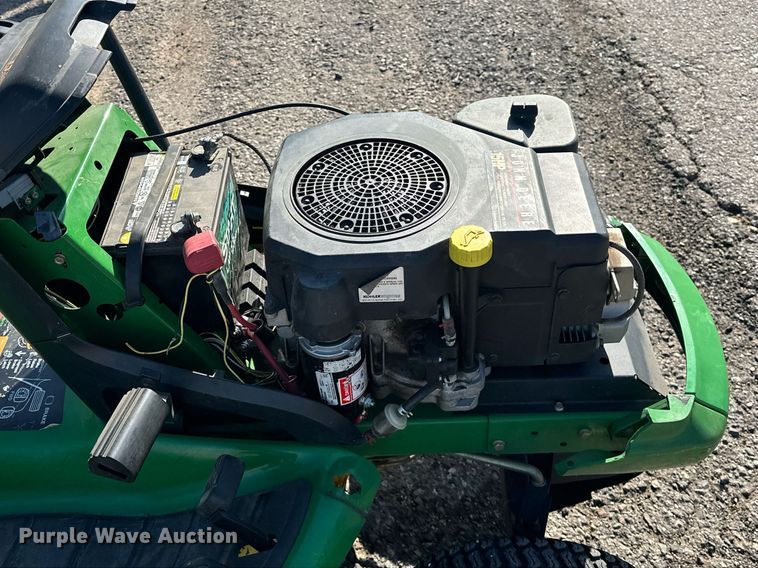 image for item EJ8577 2001 John Deere LT155 lawn mower