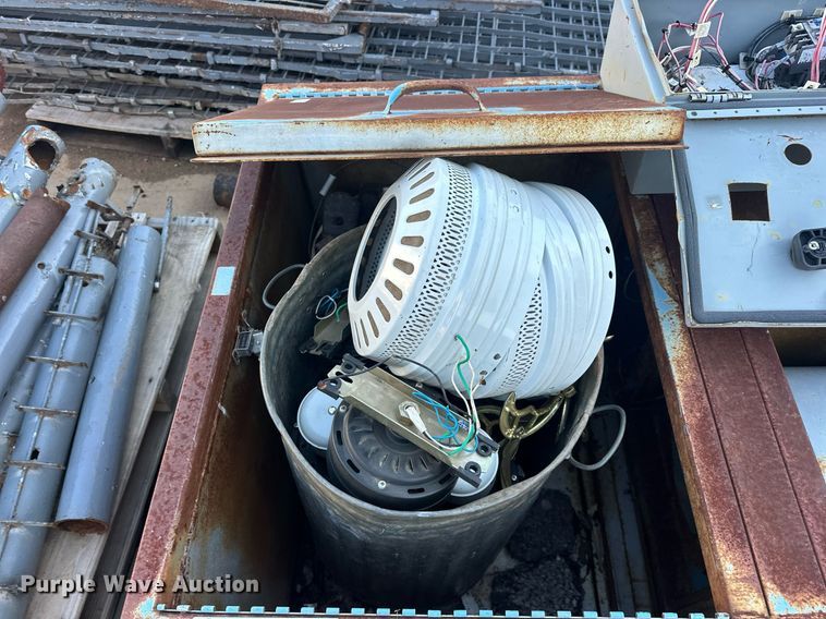 image for item EJ8578 Building materials