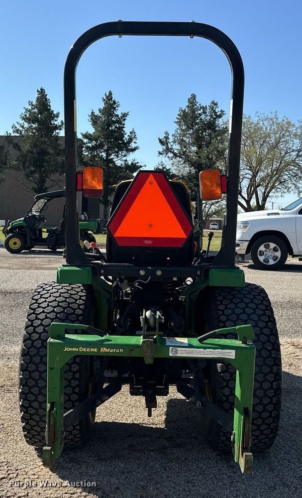 image for item EJ8579 1999 John Deere 4100 MFWD tractor