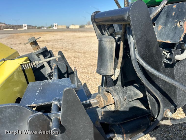 image for item EJ8579 1999 John Deere 4100 MFWD tractor