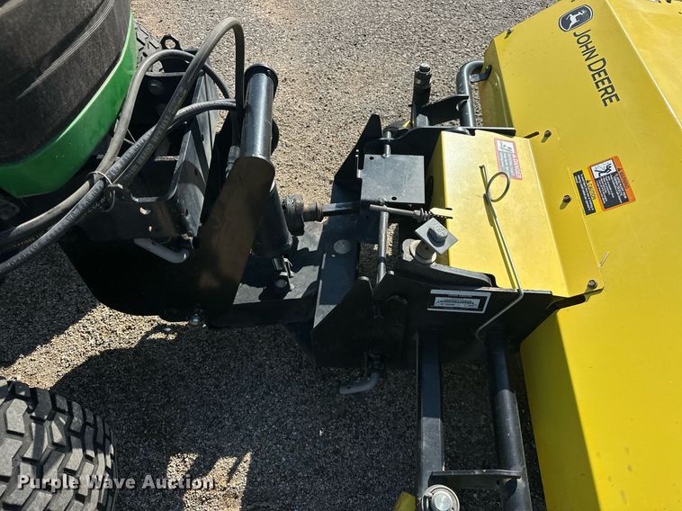 image for item EJ8579 1999 John Deere 4100 MFWD tractor