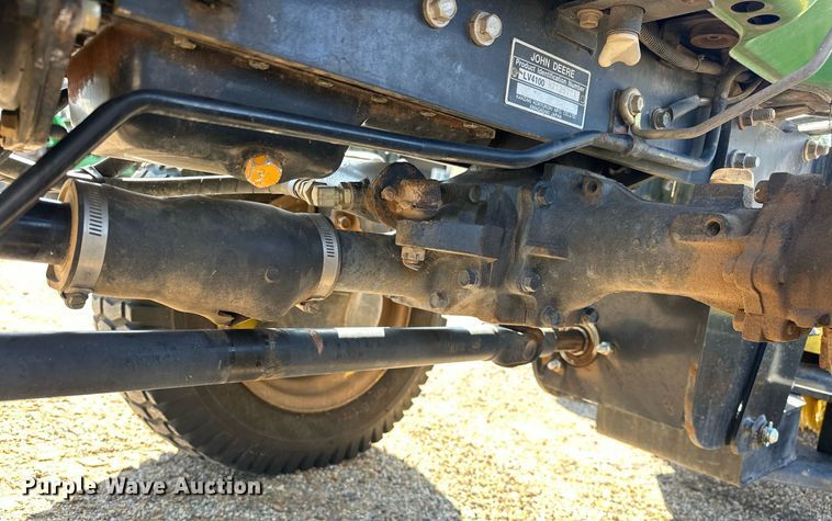 image for item EJ8579 1999 John Deere 4100 MFWD tractor