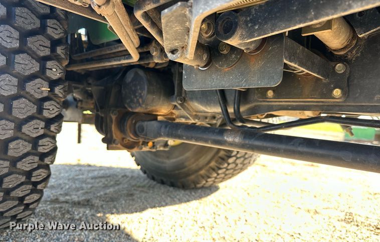 image for item EJ8579 1999 John Deere 4100 MFWD tractor