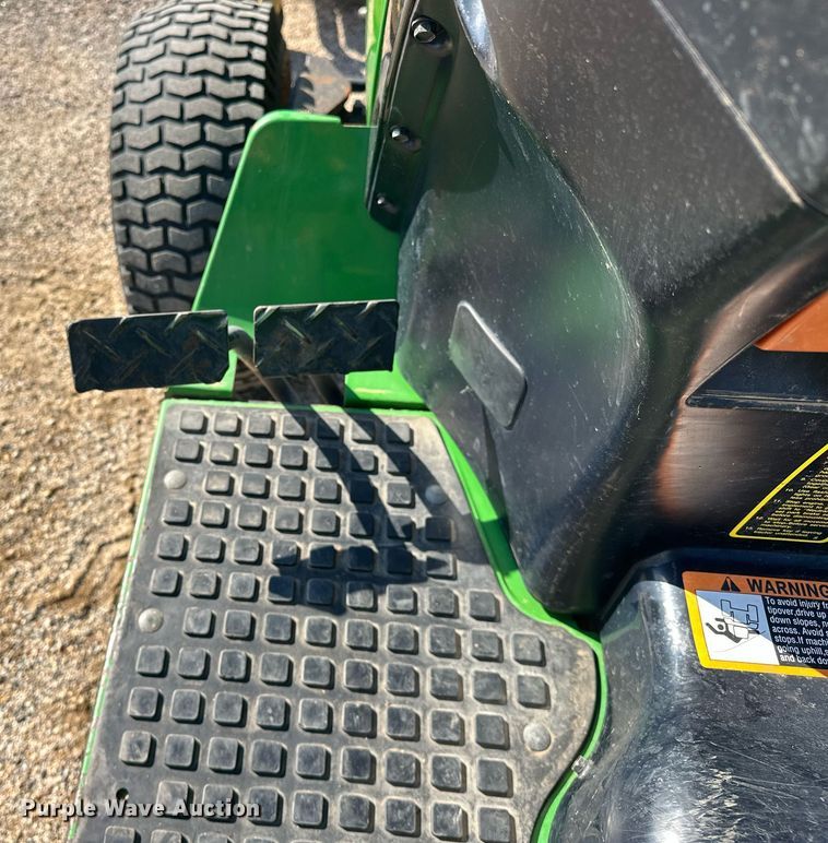 image for item EJ8579 1999 John Deere 4100 MFWD tractor