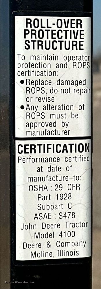 image for item EJ8579 1999 John Deere 4100 MFWD tractor