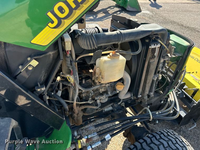 image for item EJ8579 1999 John Deere 4100 MFWD tractor