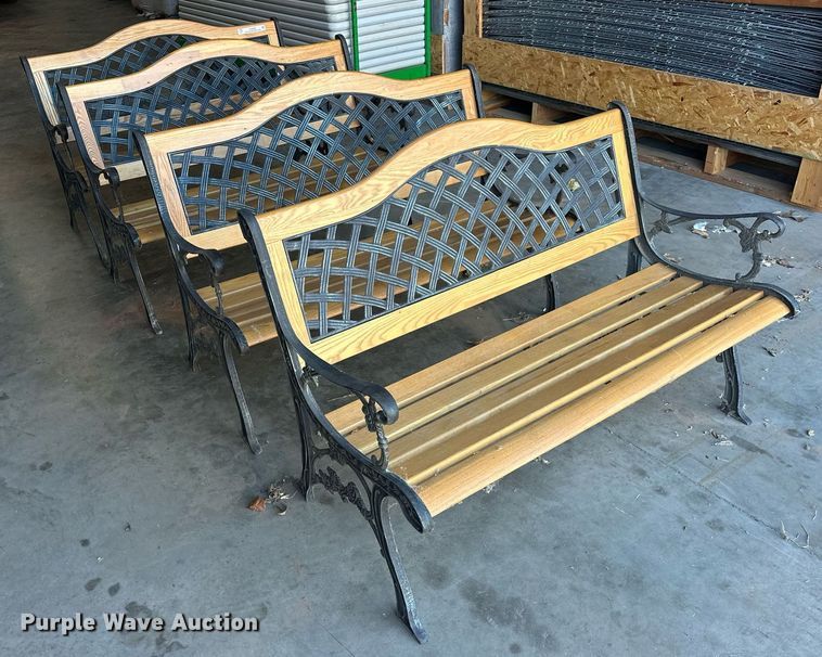 image for item EJ8580 (4) benches