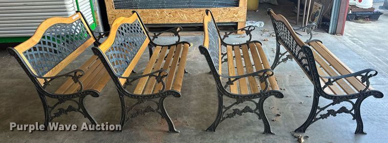 image for item EJ8580 (4) benches