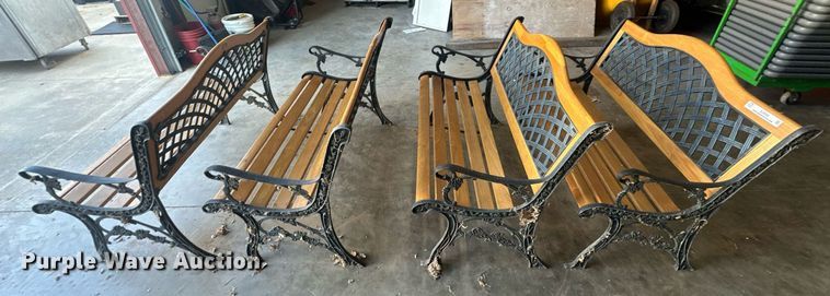 image for item EJ8580 (4) benches