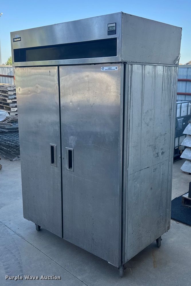 image for item EJ8581 Delfield refrigerator