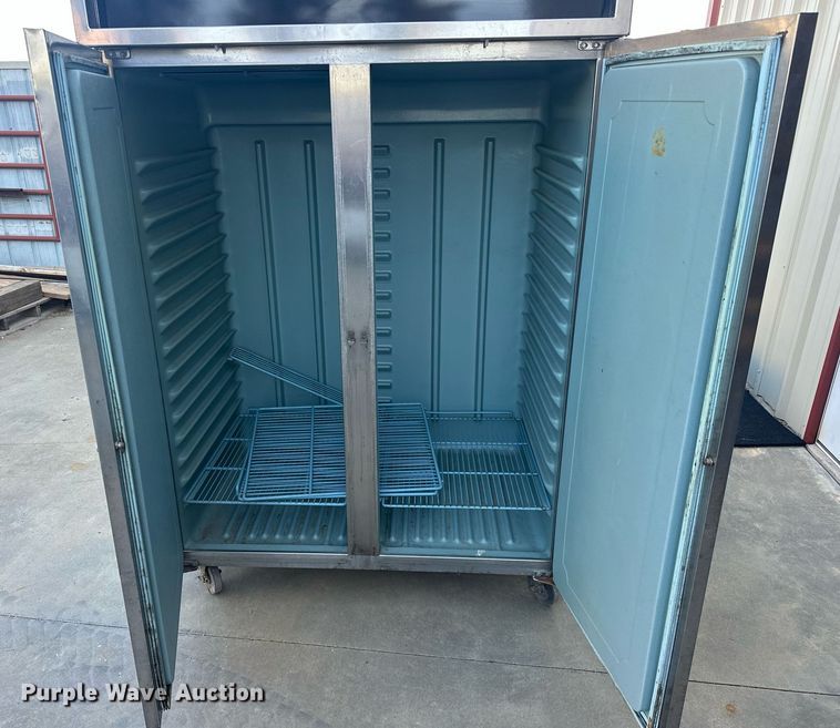 image for item EJ8581 Delfield refrigerator