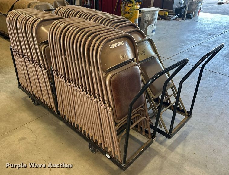 image for item EJ8583 (60) metal folding chairs