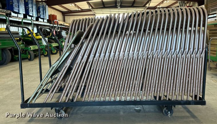 image for item EJ8583 (60) metal folding chairs