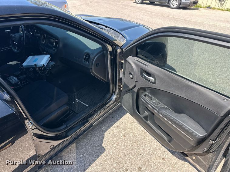 image for item EJ8588 2017 Dodge Charger Police 