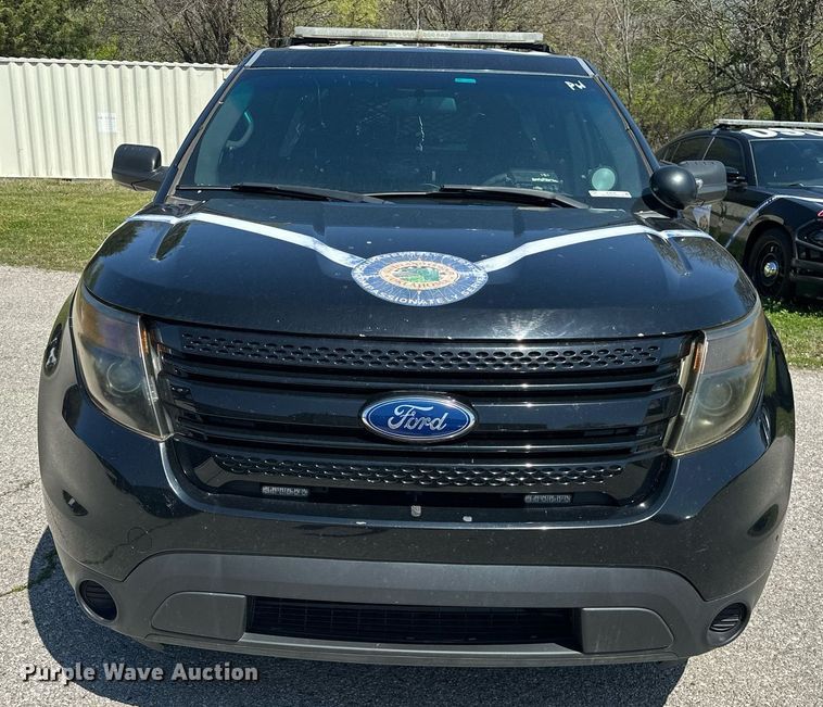 image for item EJ8590 2015 Ford Explorer Police interceptor SUV